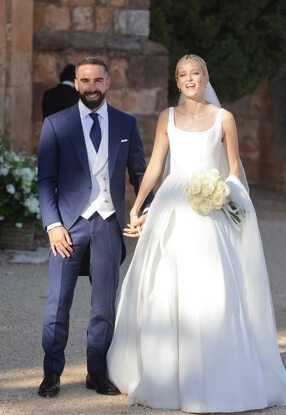 Daphne Canizares with her husband, Dani Carvajal on their wedding day.